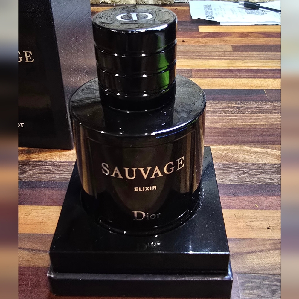 Sauvage Elixir by Christian Dior 2 oz 60ml Fragrance Cologne for Men New In Box